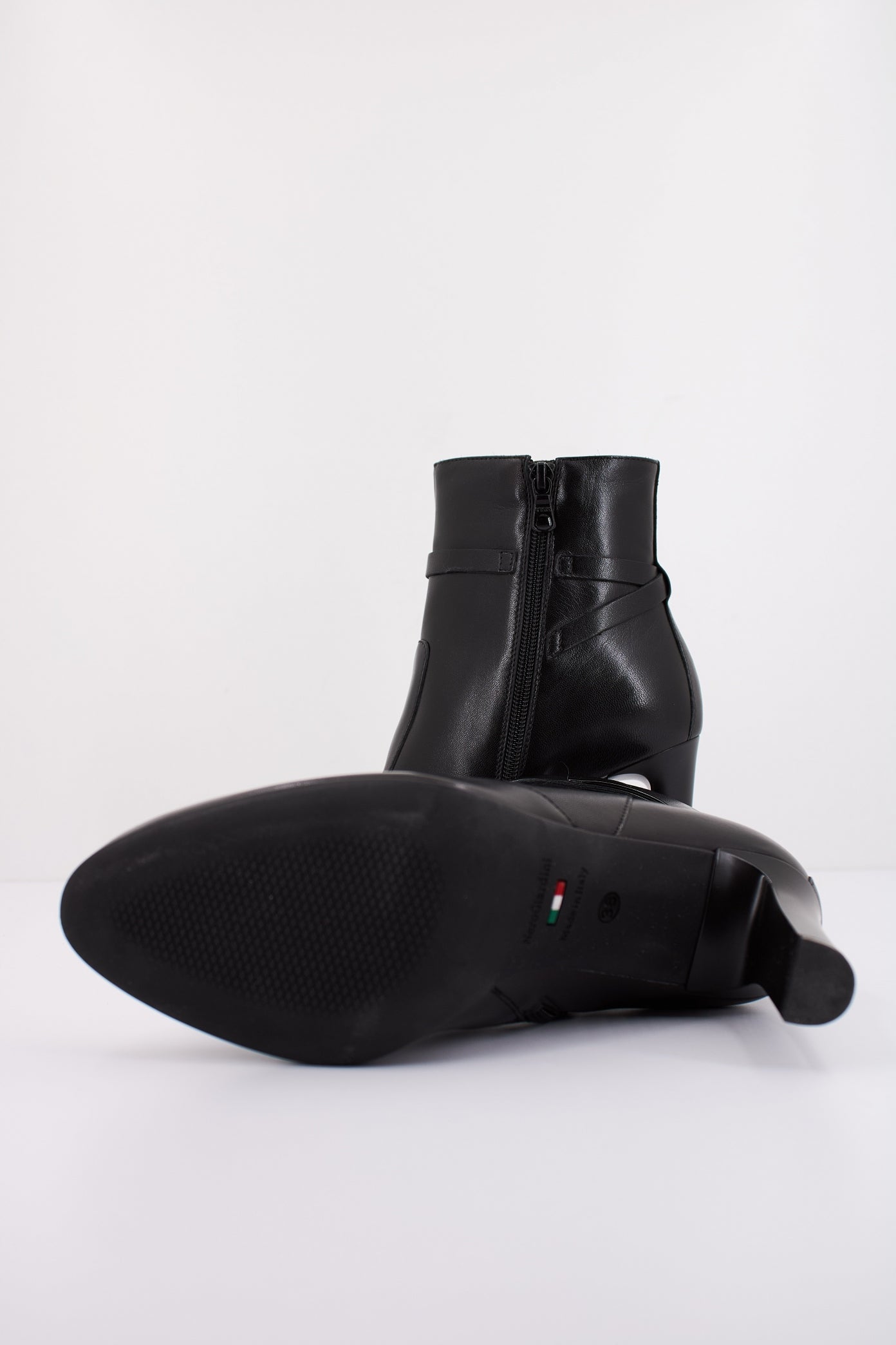 NERO GIARDINI ID en color   (5)