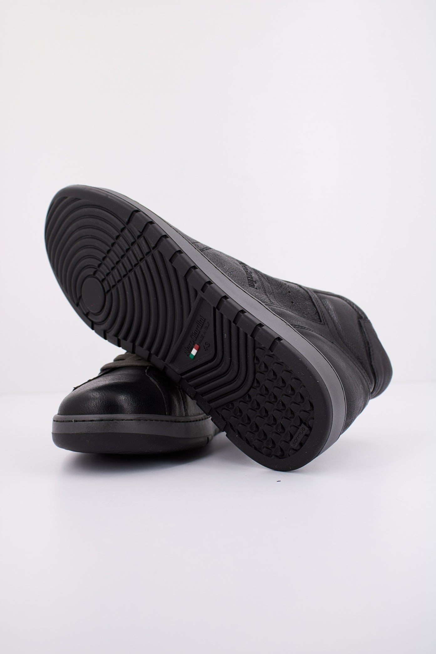 NERO GIARDINI OSAKA T MORO en color (5)