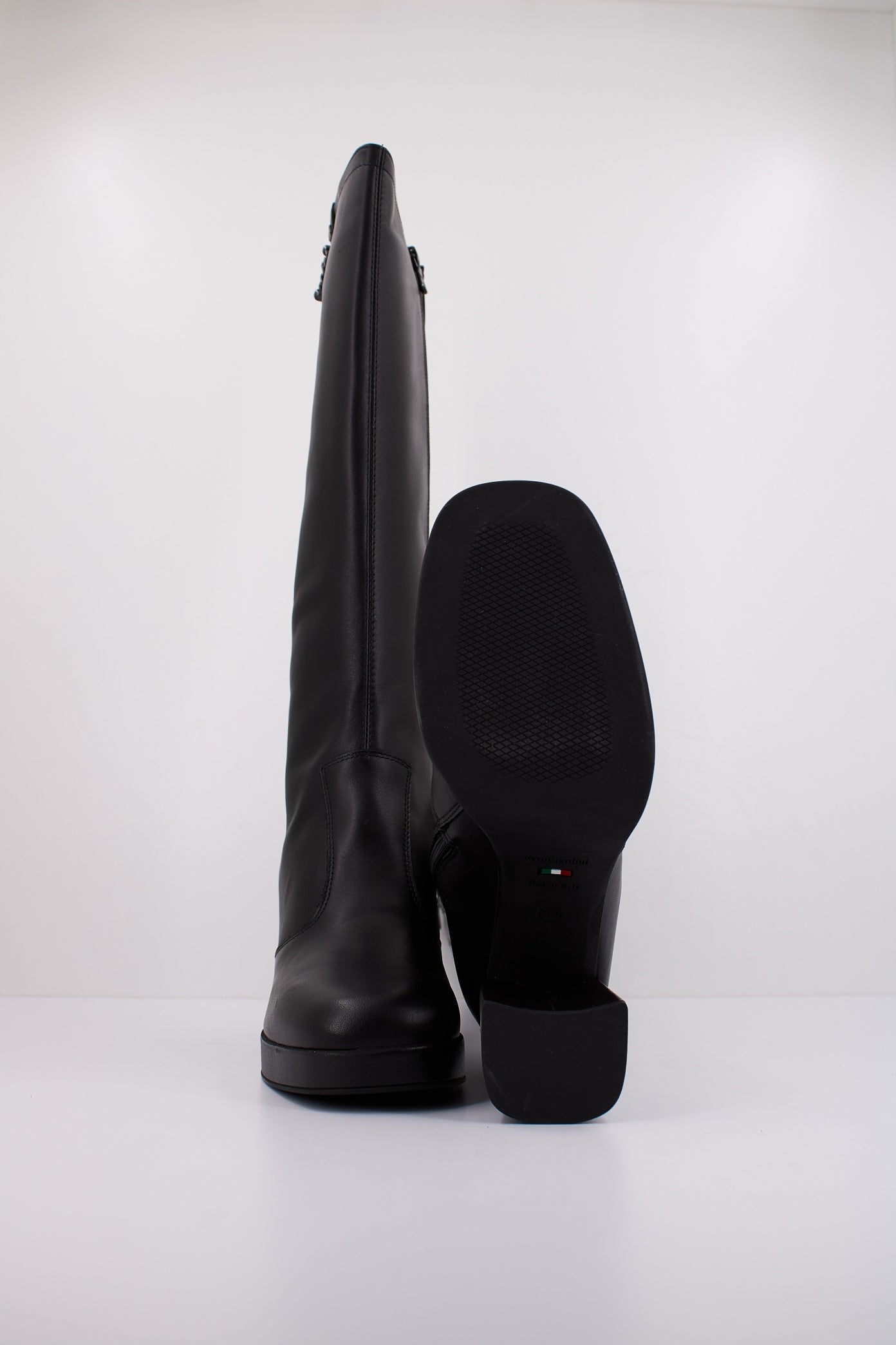 NERO GIARDINI ID en color   (5)