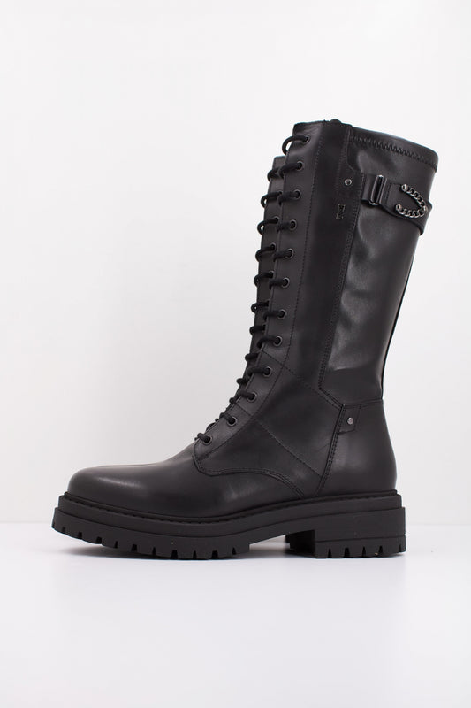 NERO GIARDINI ID  en color   (1)