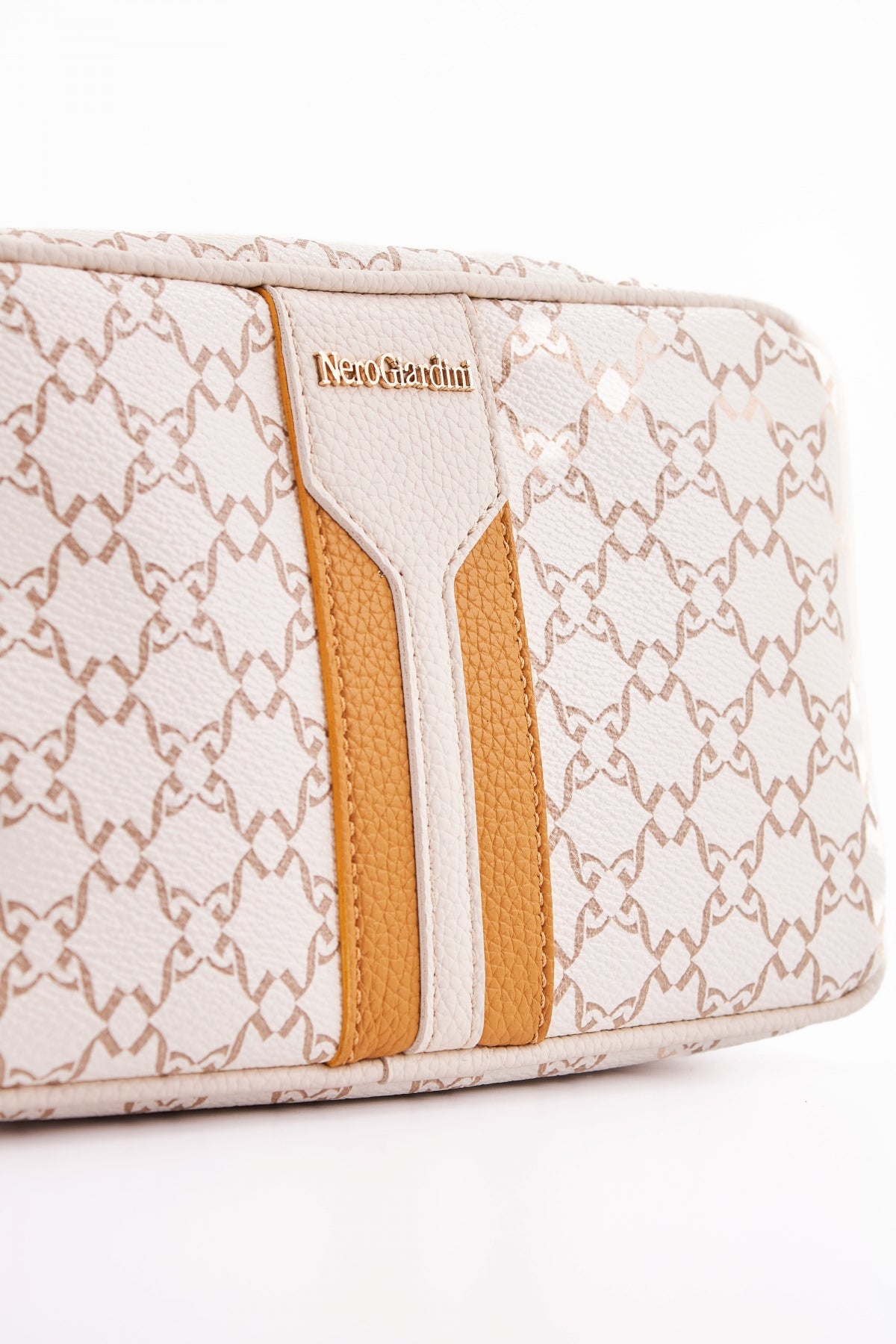 NERO GIARDINI T.GIOVE BEIGE T.GORG en color   (4)