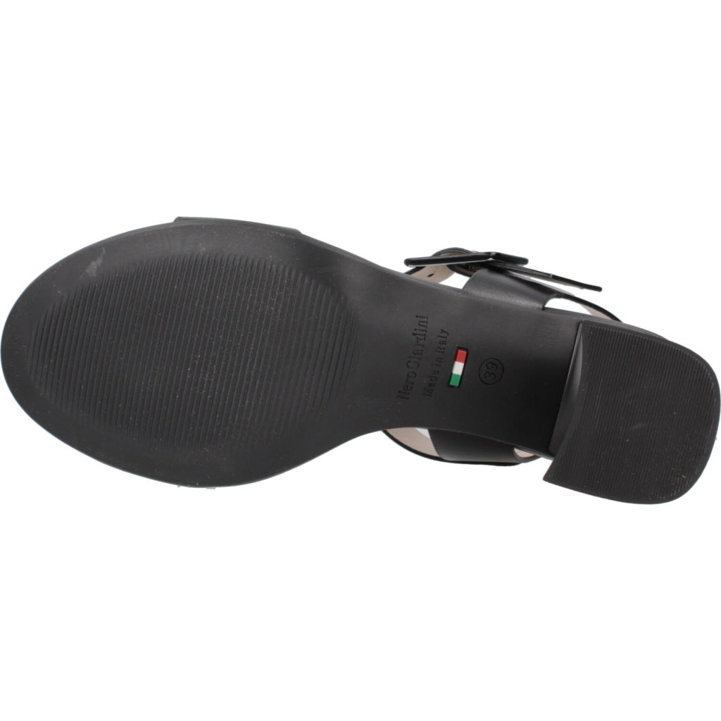 NERO GIARDINI ED en color   (7)