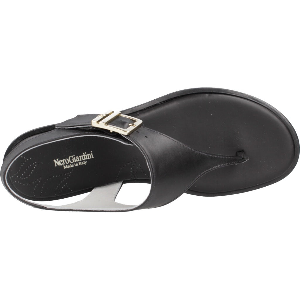 NERO GIARDINI ED en color   (7)