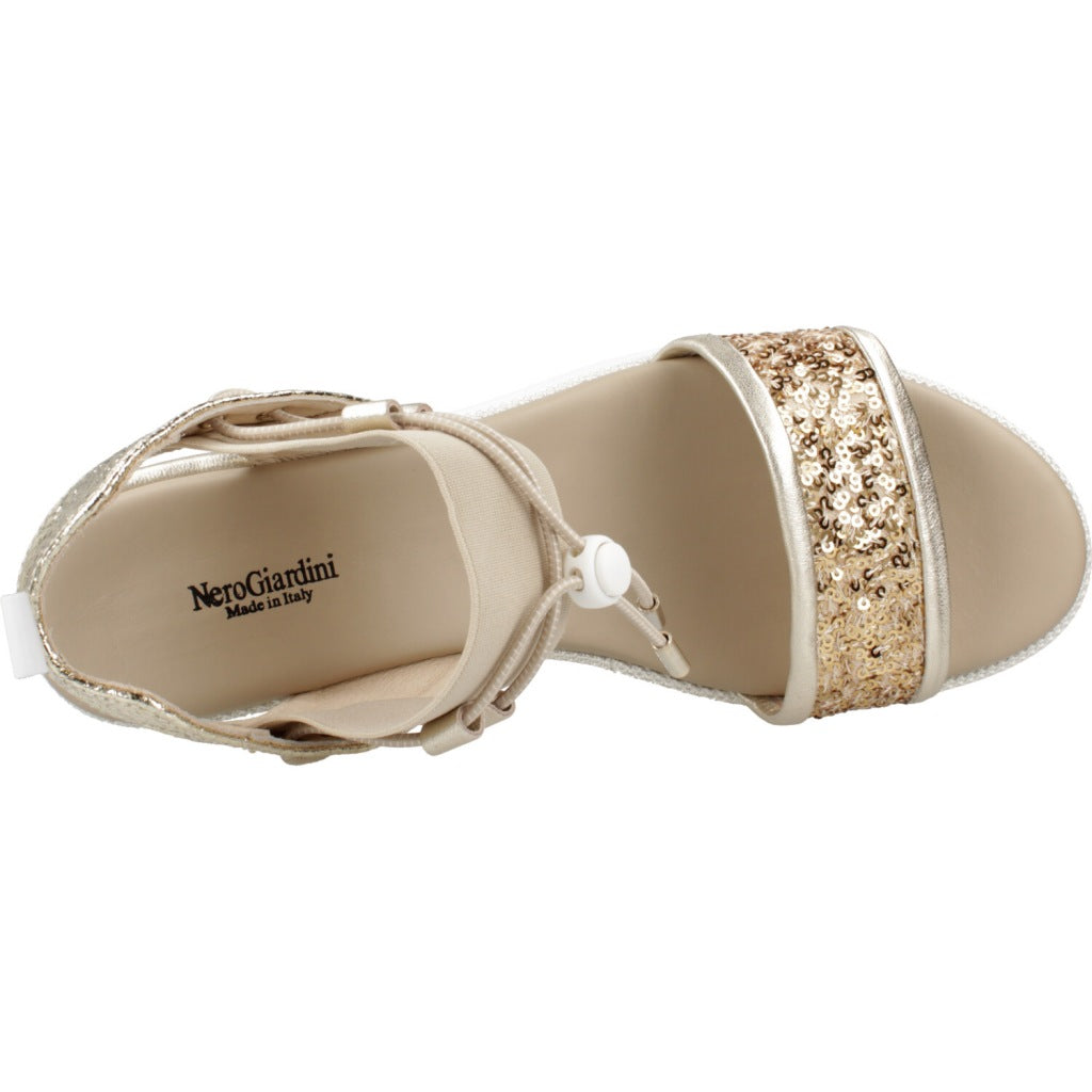 NERO GIARDINI ED en color (7)