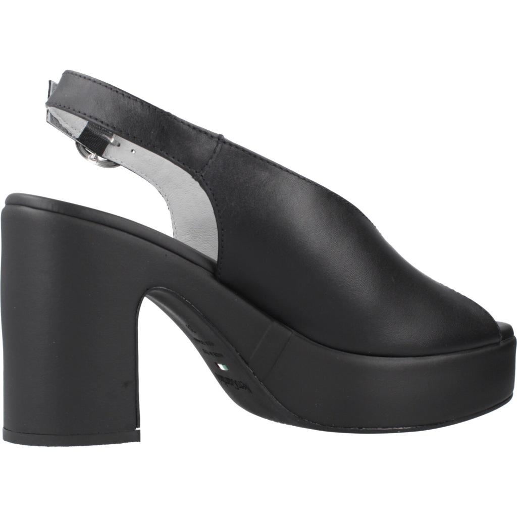 NERO GIARDINI ED en color   (4)