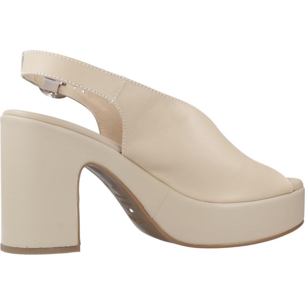 NERO GIARDINI ED en color   (4)