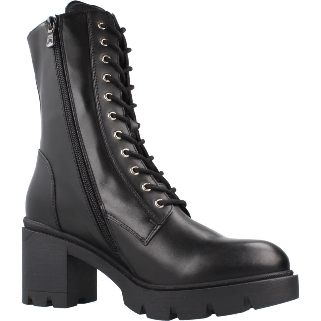 NERO GIARDINI ID en color (5)