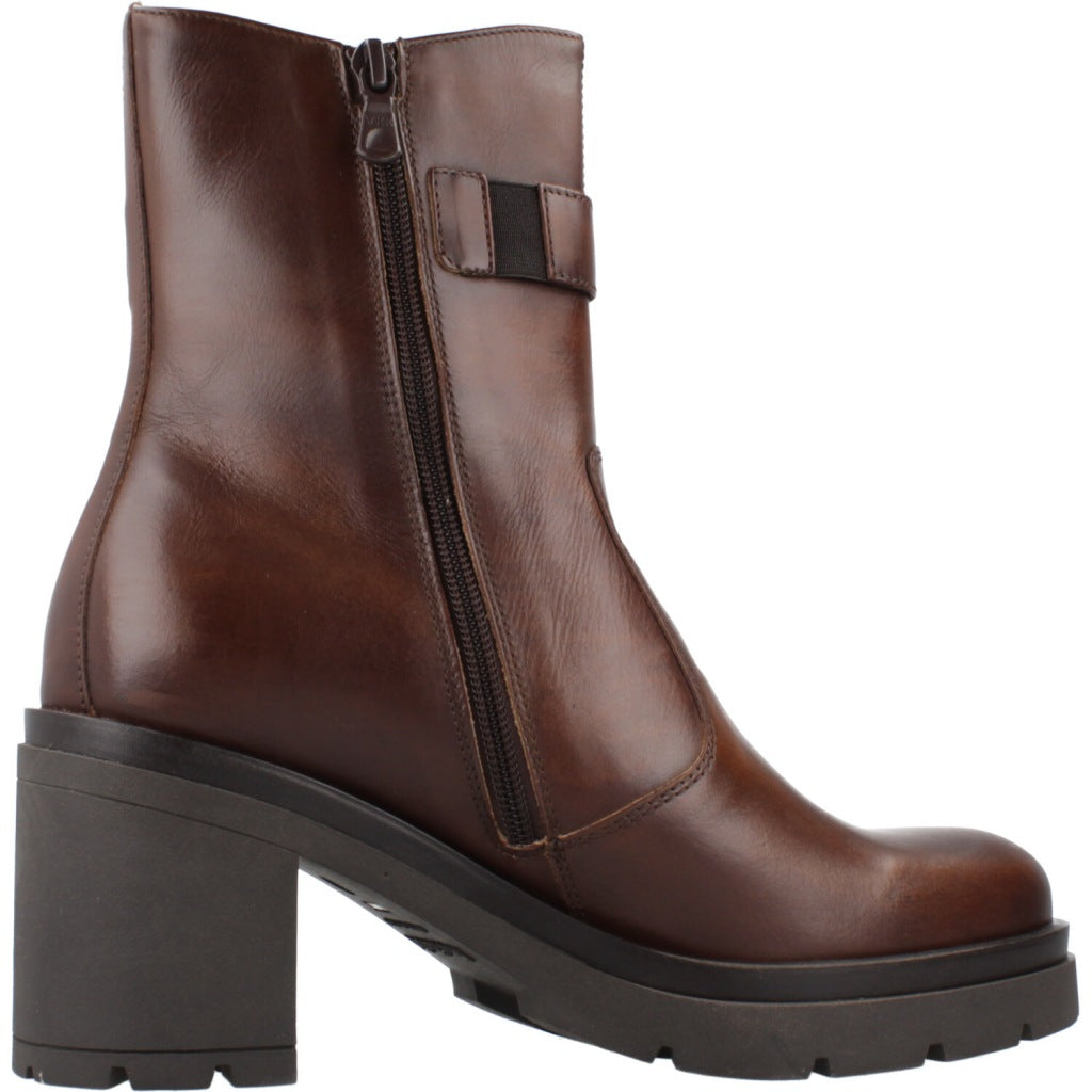 NERO GIARDINI ID en color BEIGE (4)