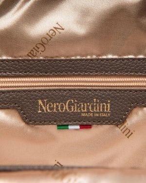 NERO GIARDINI ID en color (3)