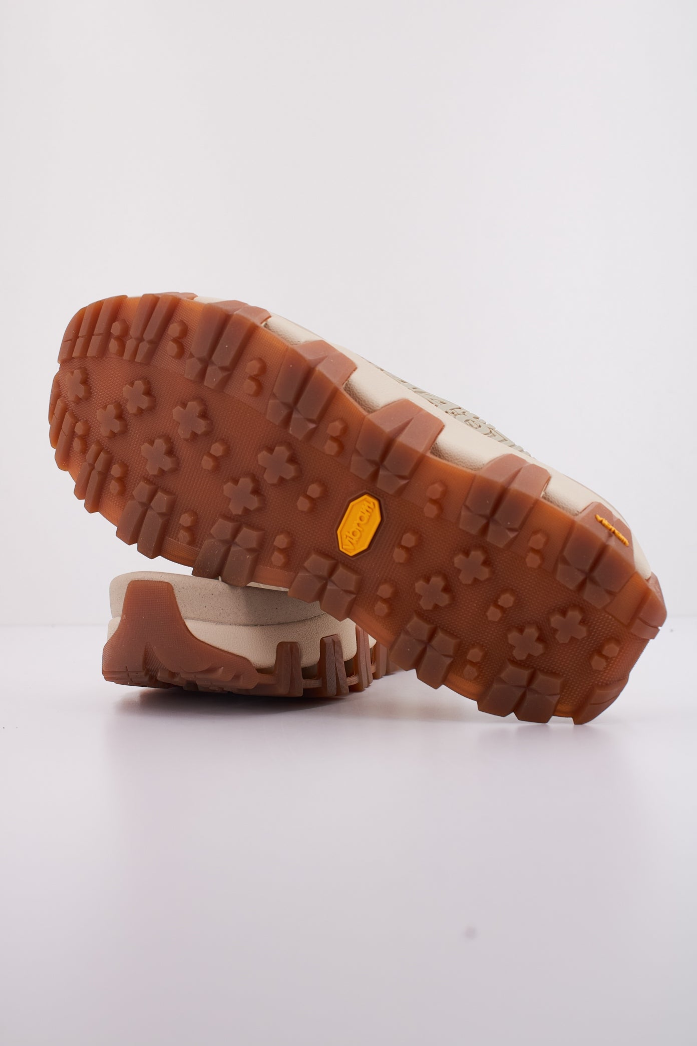 P BONDIW en color COFFEE (5)