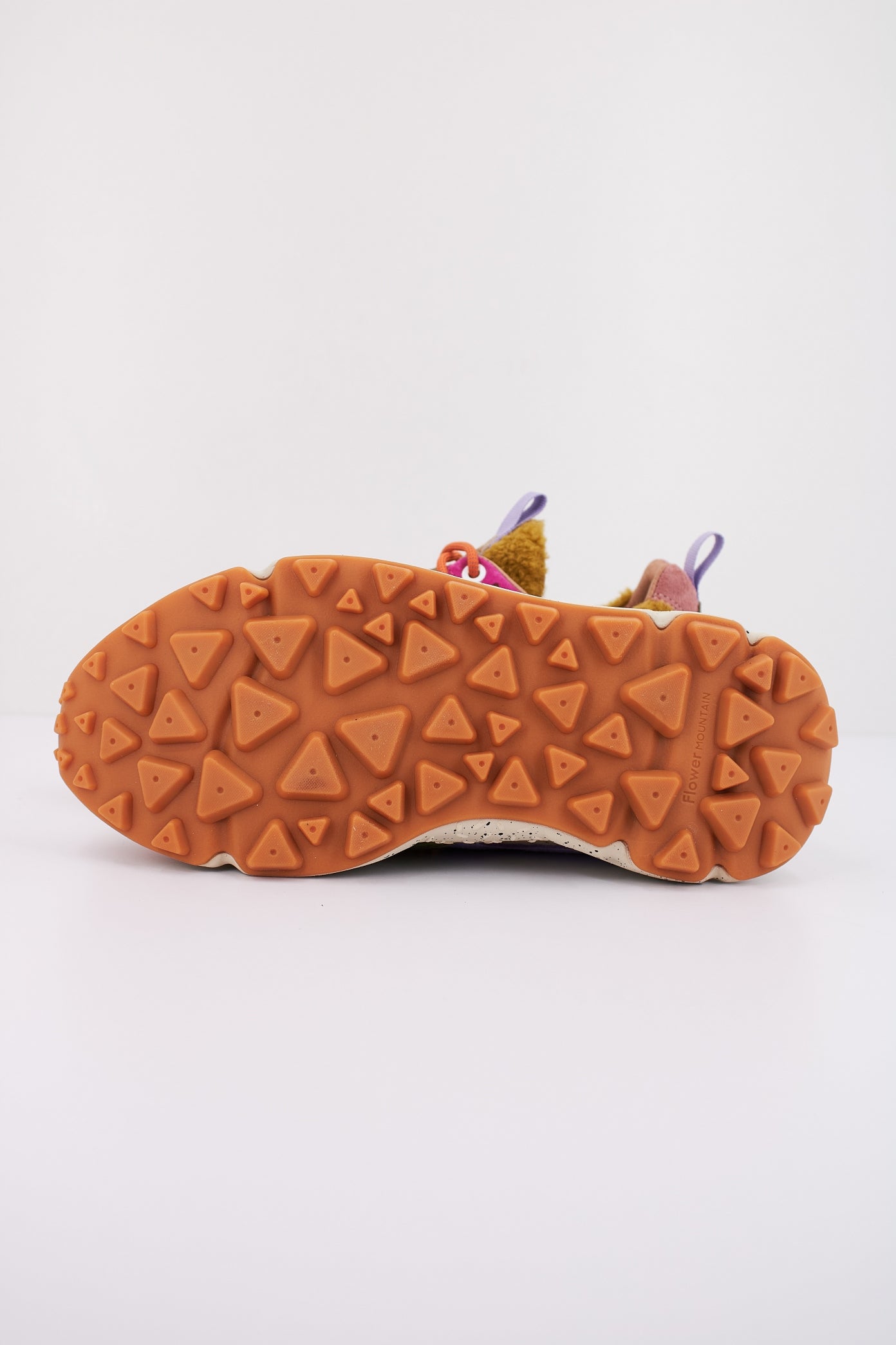 FLOWER MOUNTAIN YAMANO WOMAN en color BRWMLTVLT (5)