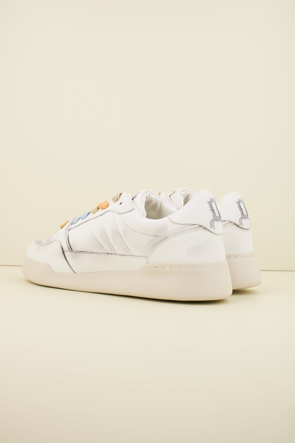 MONO WAY BANGO en color WHITE (3)
