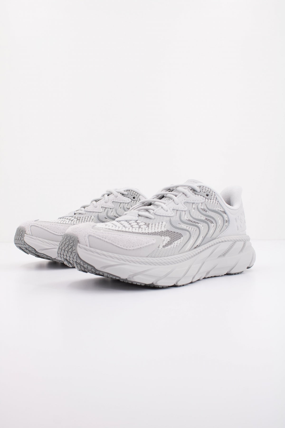 HOKA U CLIFTON LS en color STG (2)