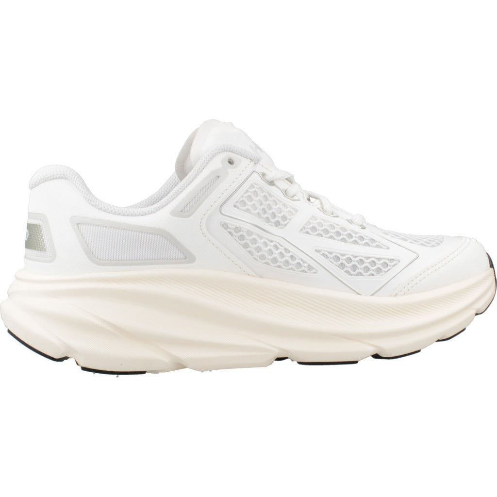 HOKA U CLIFTON ONE en color FCG (4)