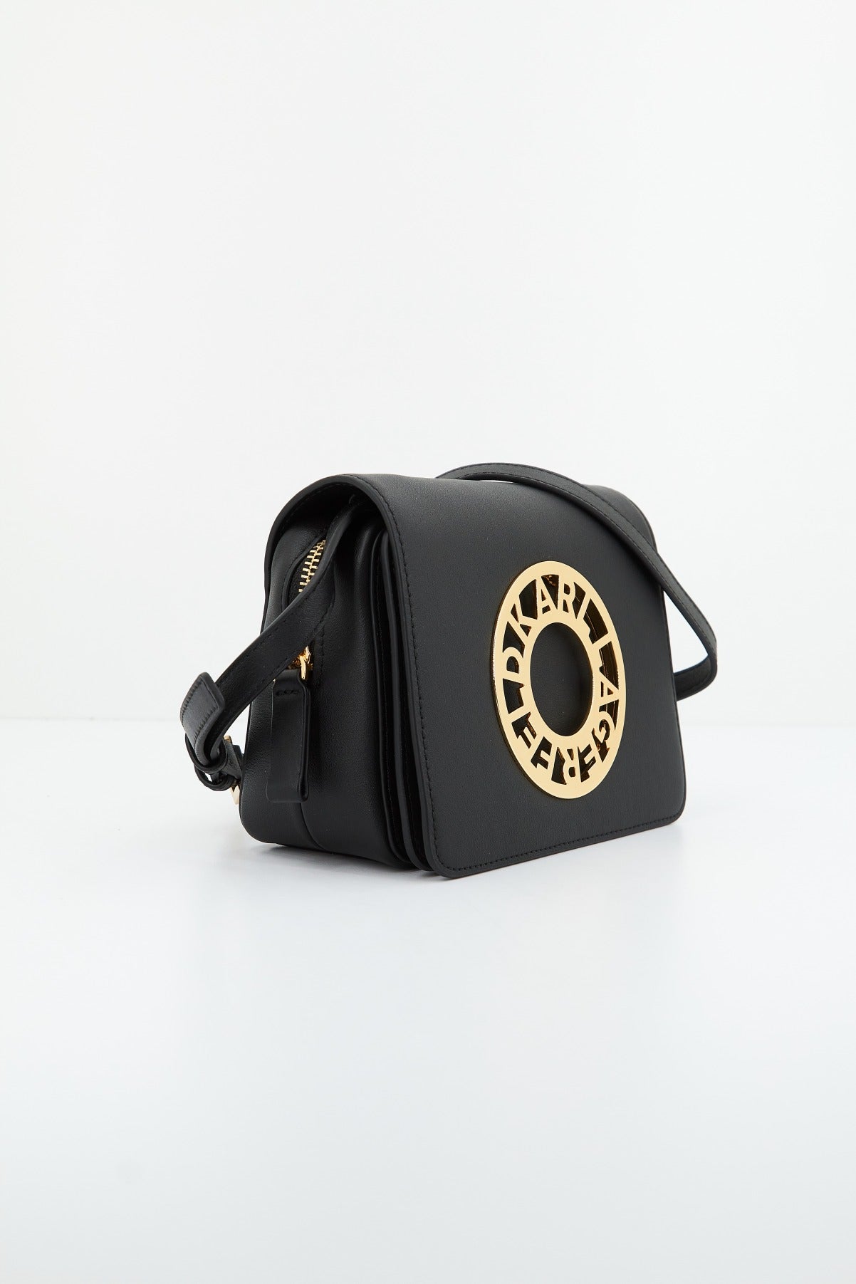 KARL LAGERFELD DISK CROSSBODY en color A BLACK (3)