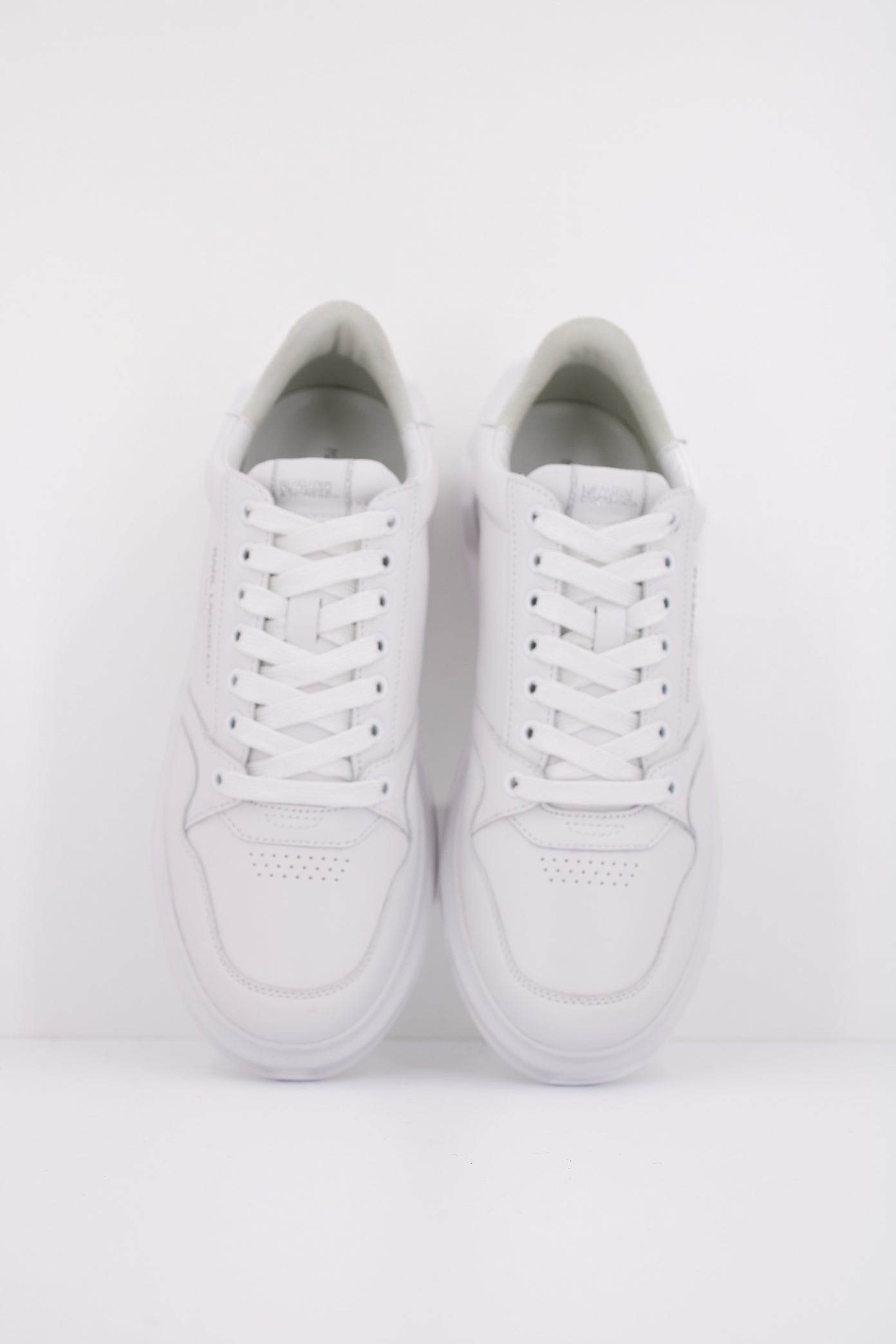 KARL LAGERFELD KAPRI MENS RSG LO LA en color W WHITE (3)