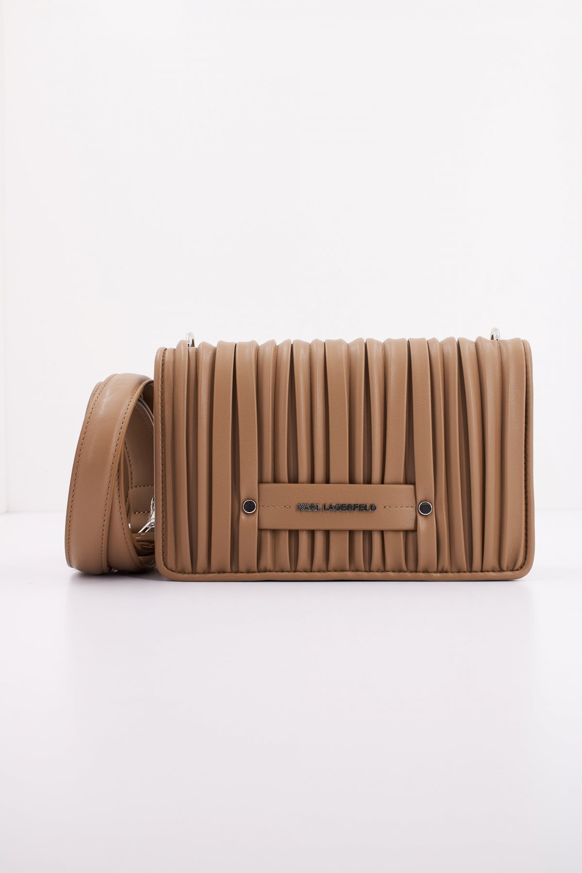 KARL LAGERFELD K/KUSHION SM FLAP CB en color A BROWN (1)