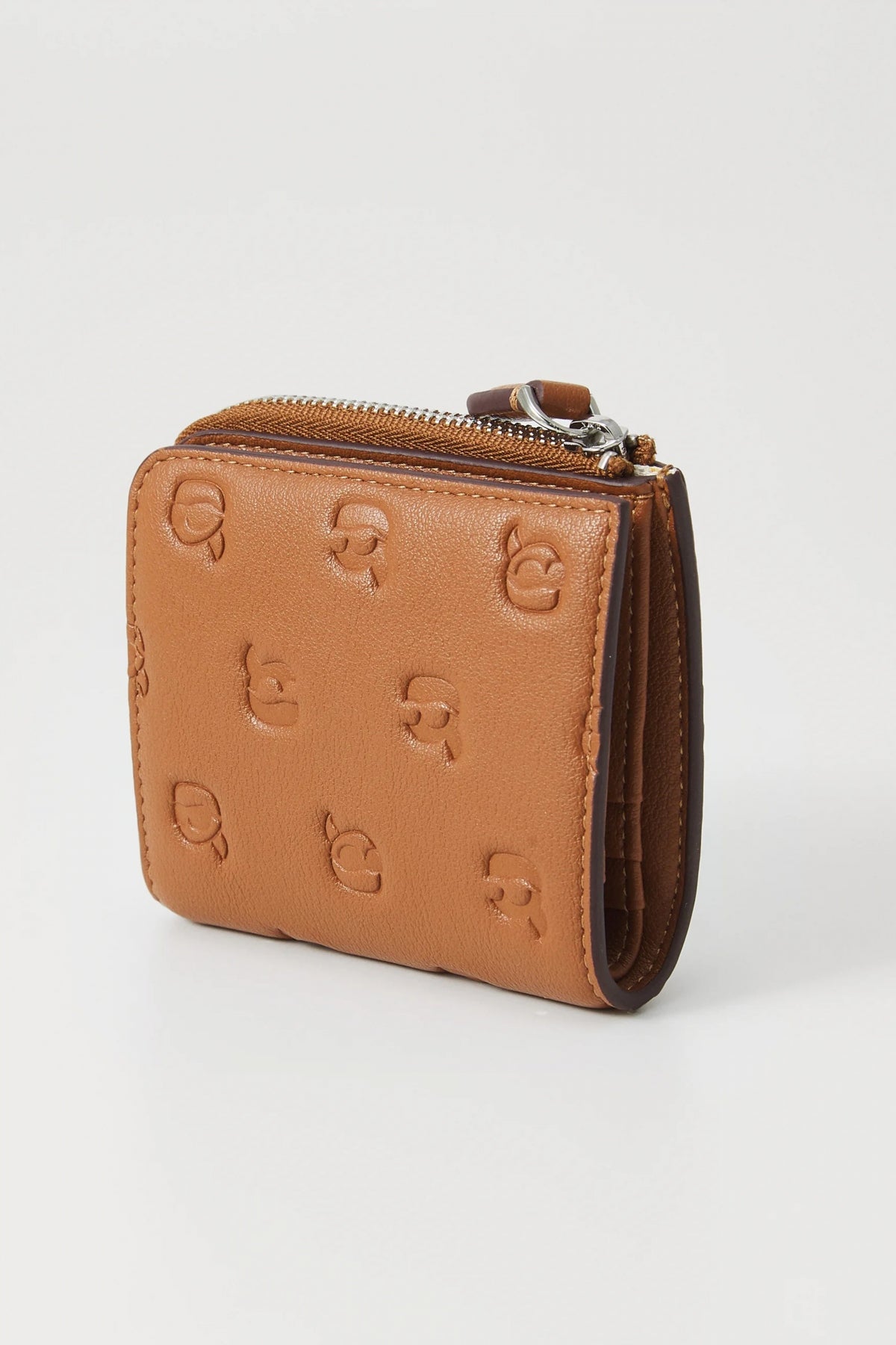KARL LAGERFELD IKON MONOGRAM SM BIF en color DRKTAN  (2)