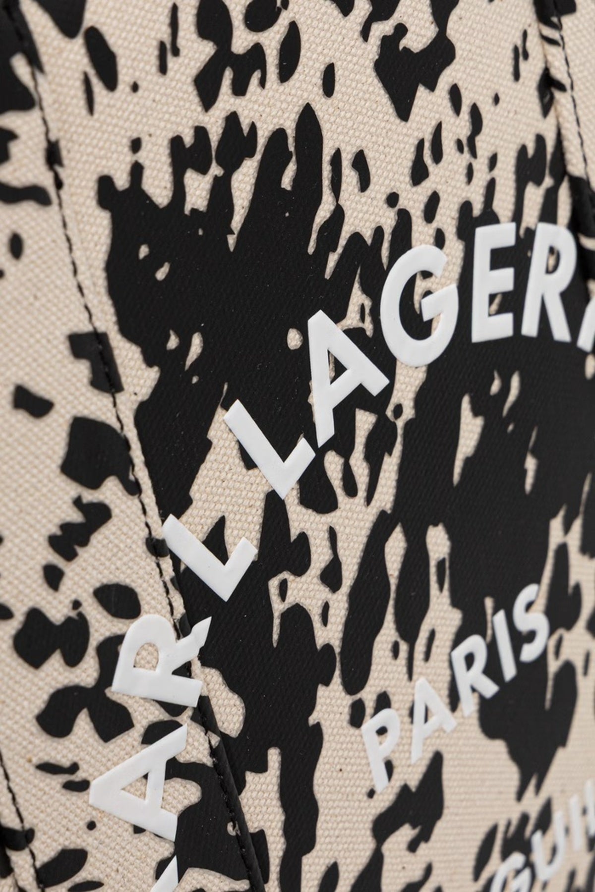 KARL LAGERFELD BW APRES SKI C en color PW (4)