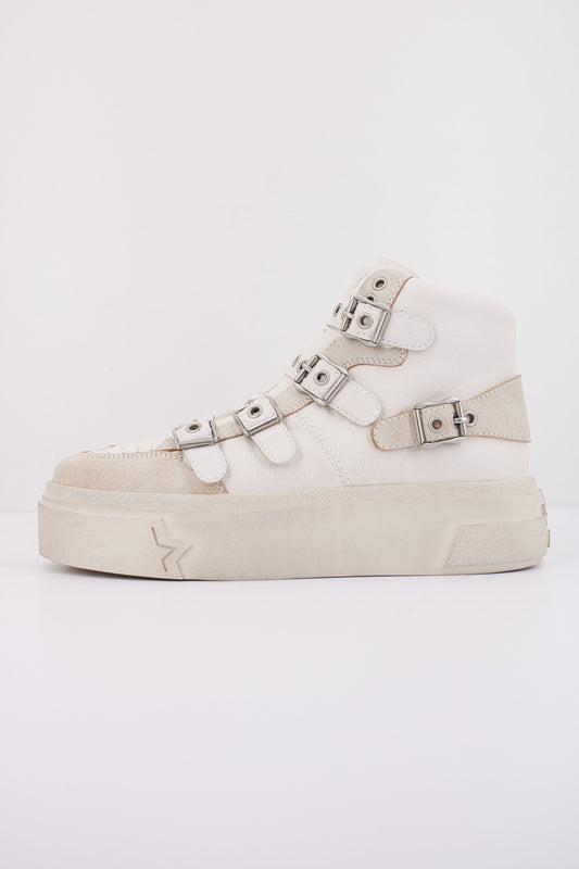 ASH STARMOON en color BEGWHT  (1)