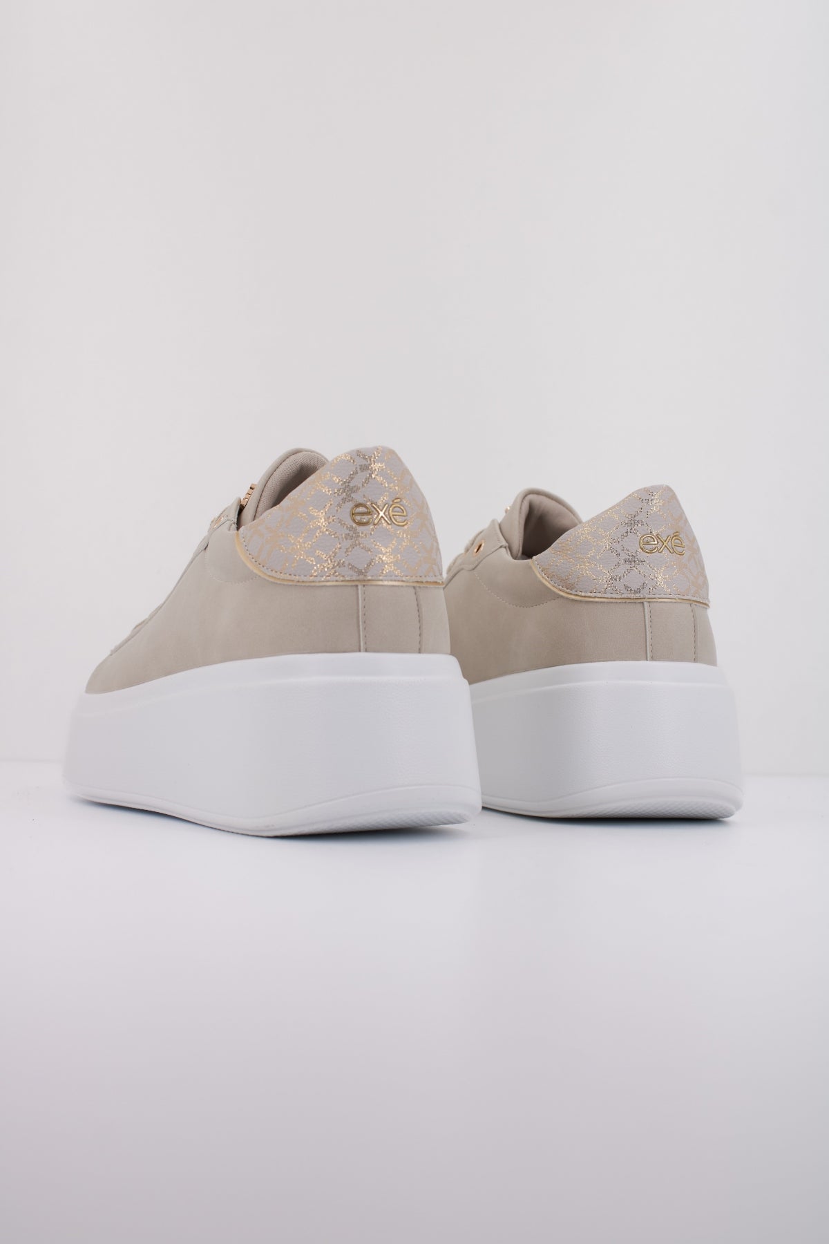 EXÉ E en color OFFWHT (4)