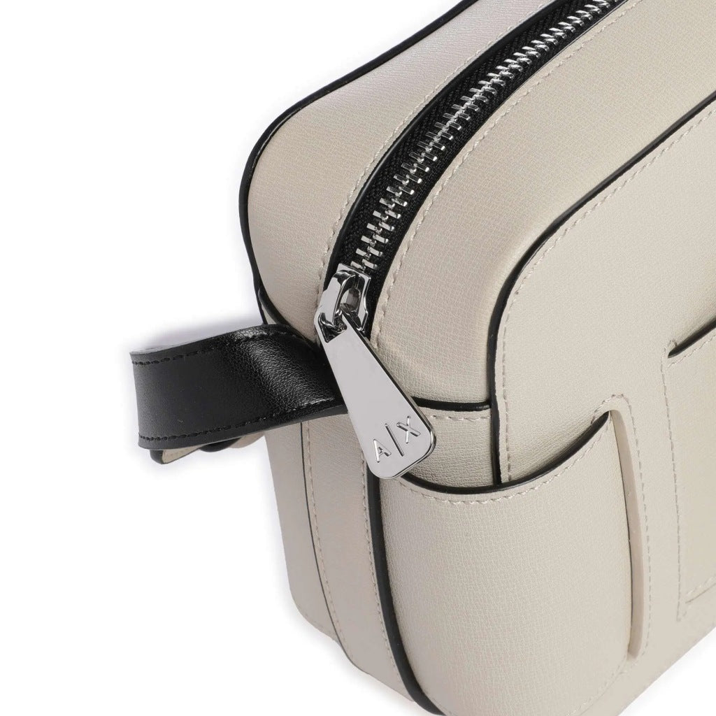 ARMANI EXCHANGE SUSY MESSENGER BAG en color U (3)