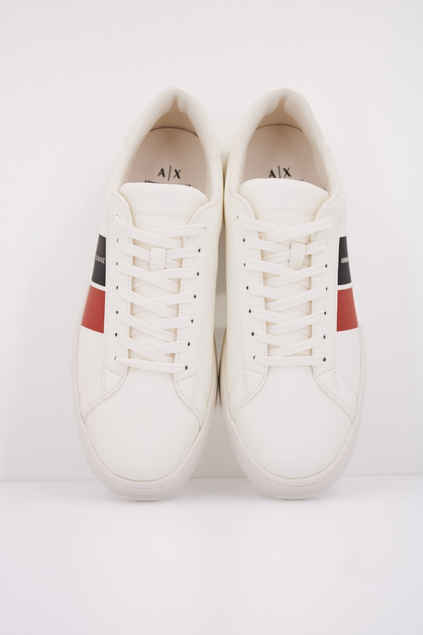 ARMANI EXCHANGE LONDON en color (3)