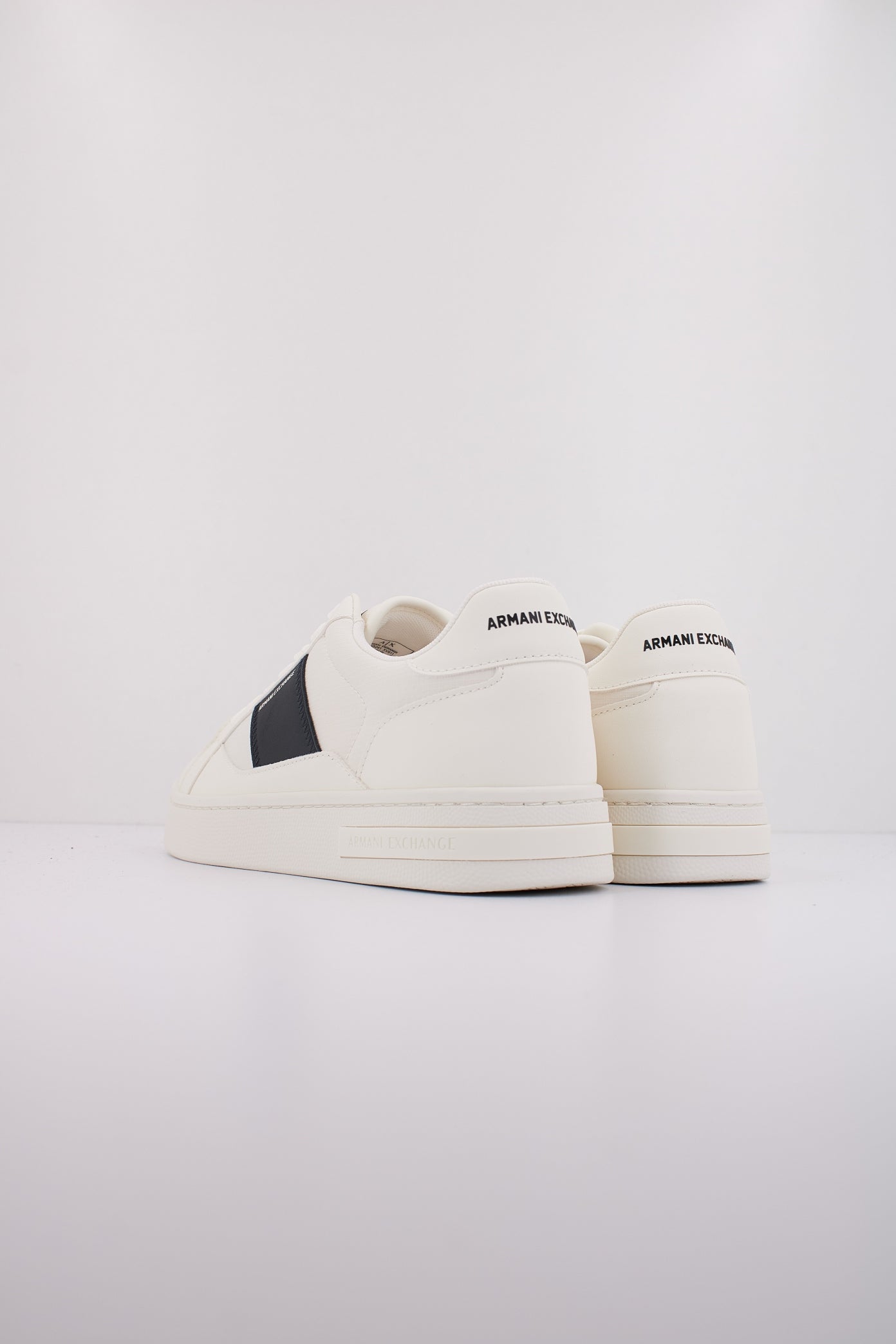ARMANI EXCHANGE XUX XV en color U (4)