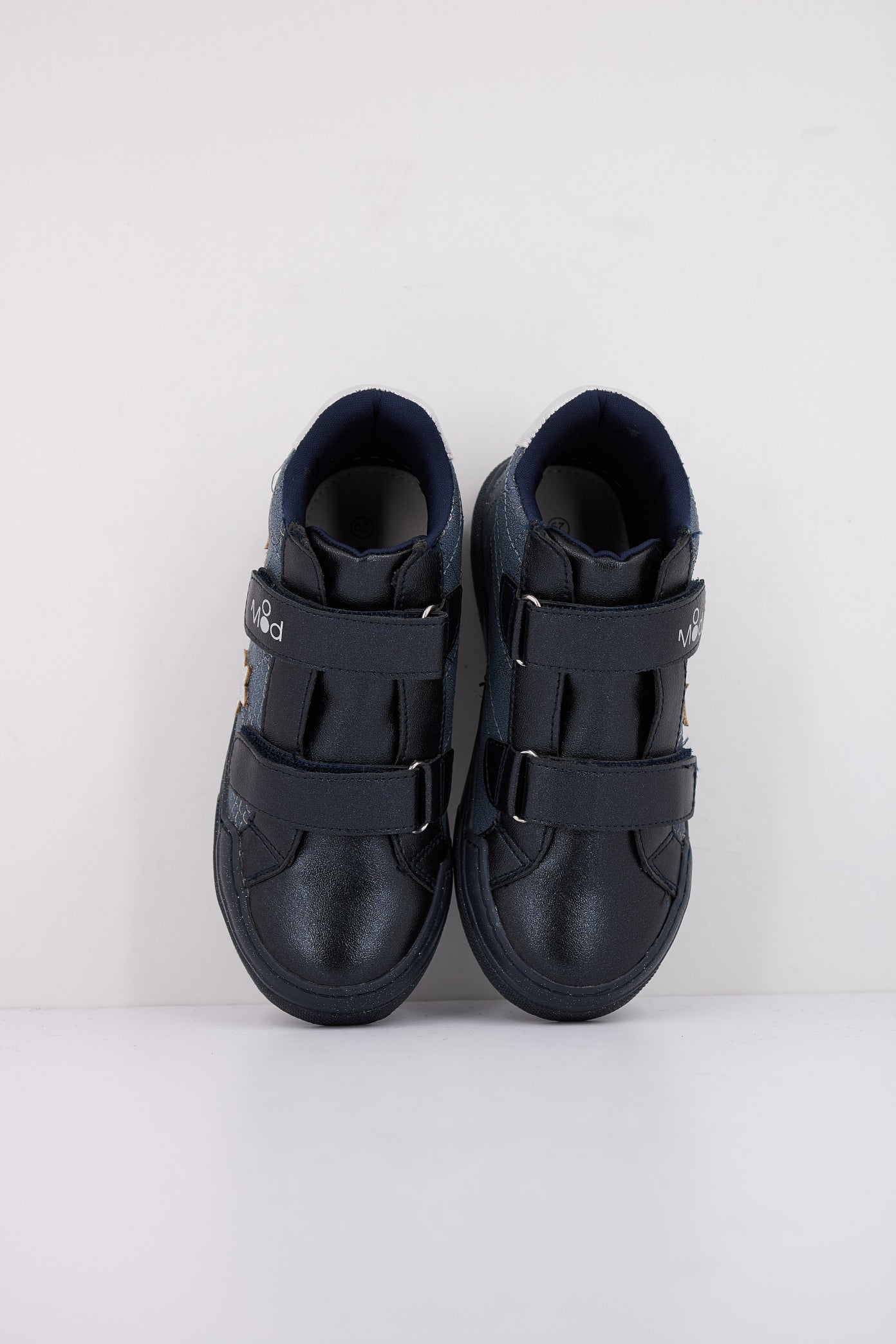 MOD    en color MRNMTL  (3)