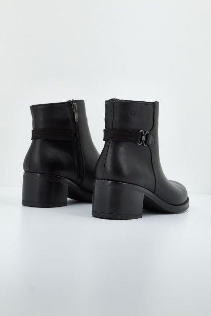DORKING CHIARA D en color NEGRO (3)