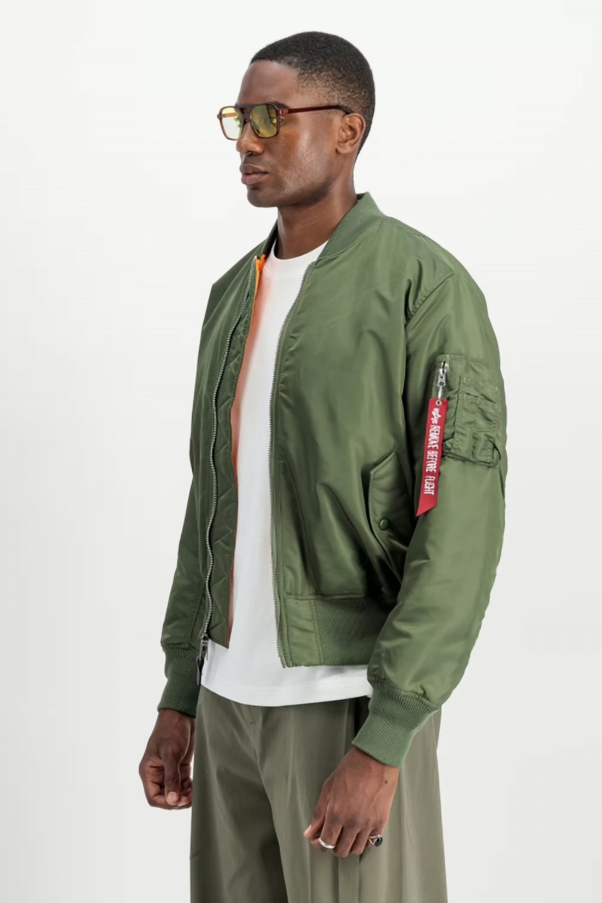 ALPHA INDUSTRIES MA- HERITAGE en color SAGGRN (4)