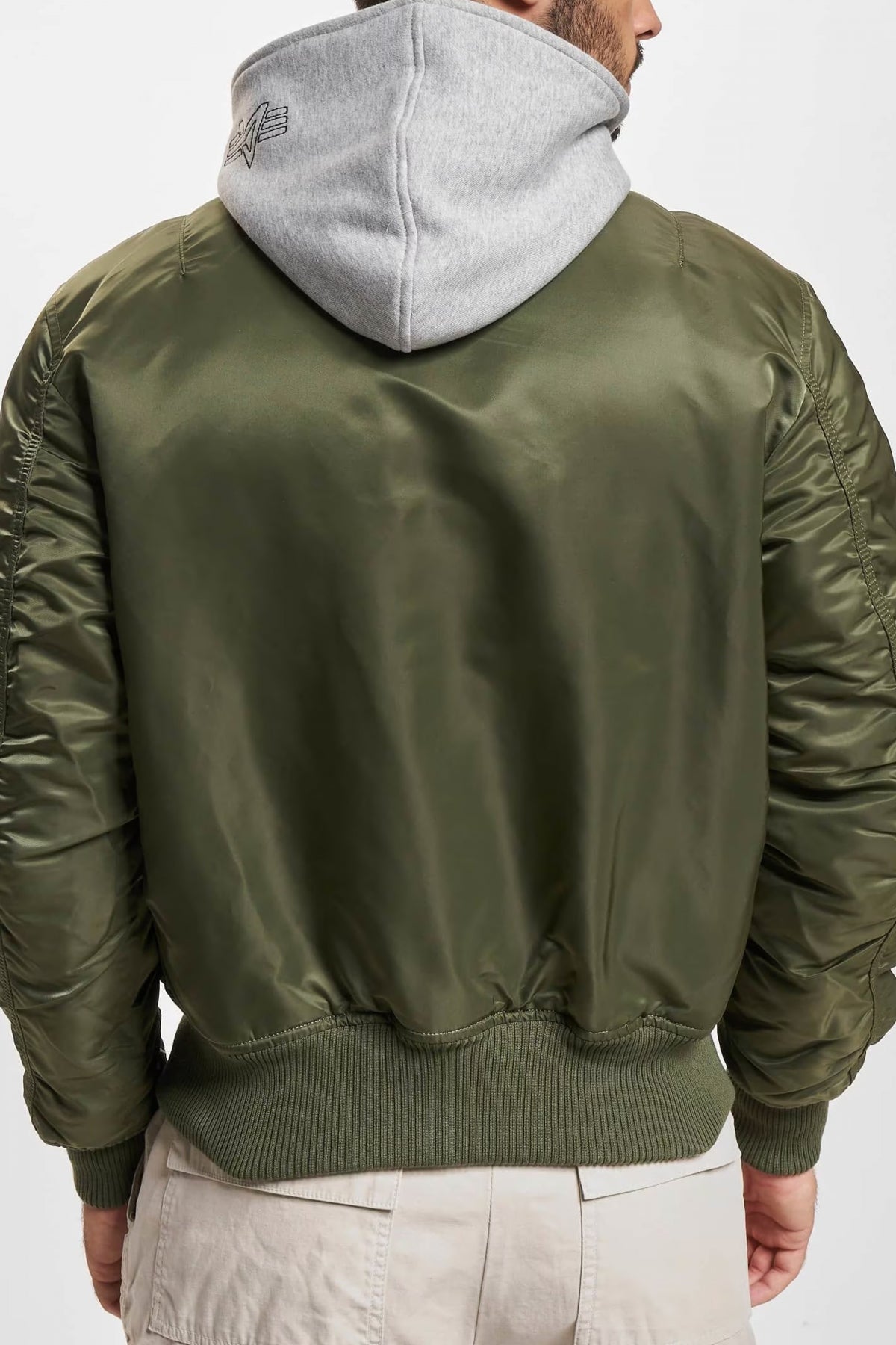 ALPHA INDUSTRIES MA- D-TEC en color DRKGRN (2)