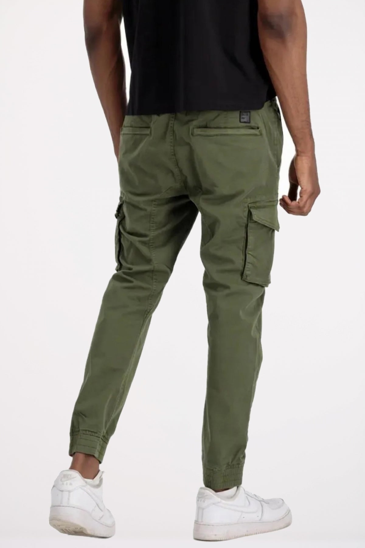 ALPHA INDUSTRIES COTTON TWILL JOGGER en color DRKOLIV (3)