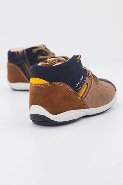 GEOX B TOLEDO BOY en color CAF (3)