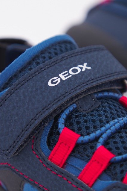 GEOX VANIETT BOY C en color CFM (4)
