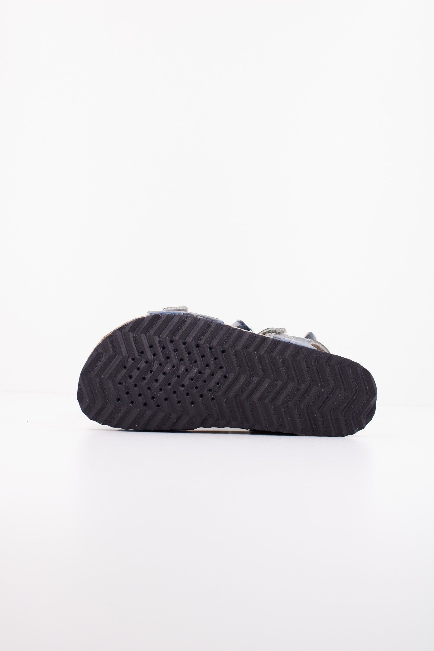 GEOX J GHITA BOY en color C (4)