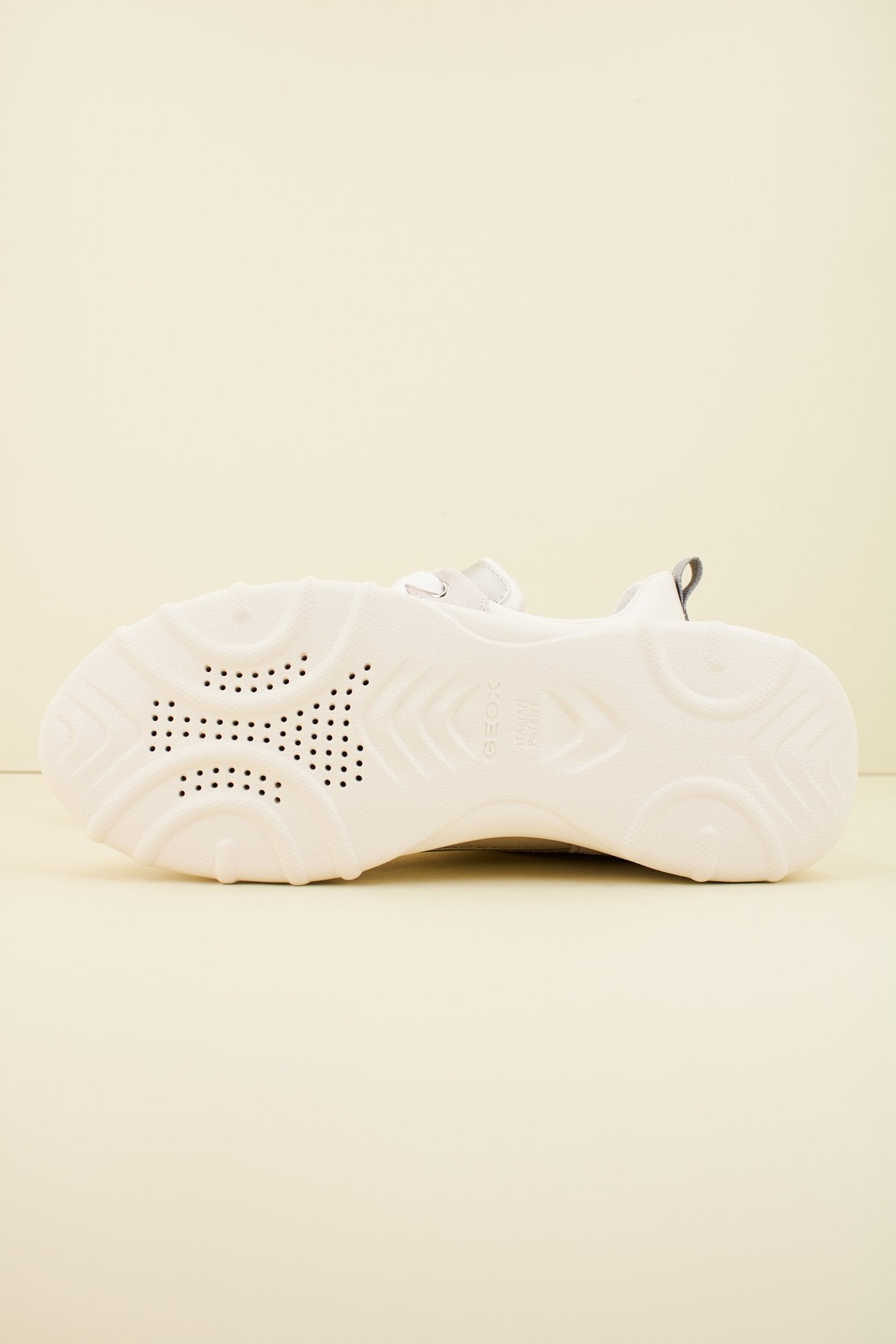 GEOX D ALLENIEE en color CRZ (4)