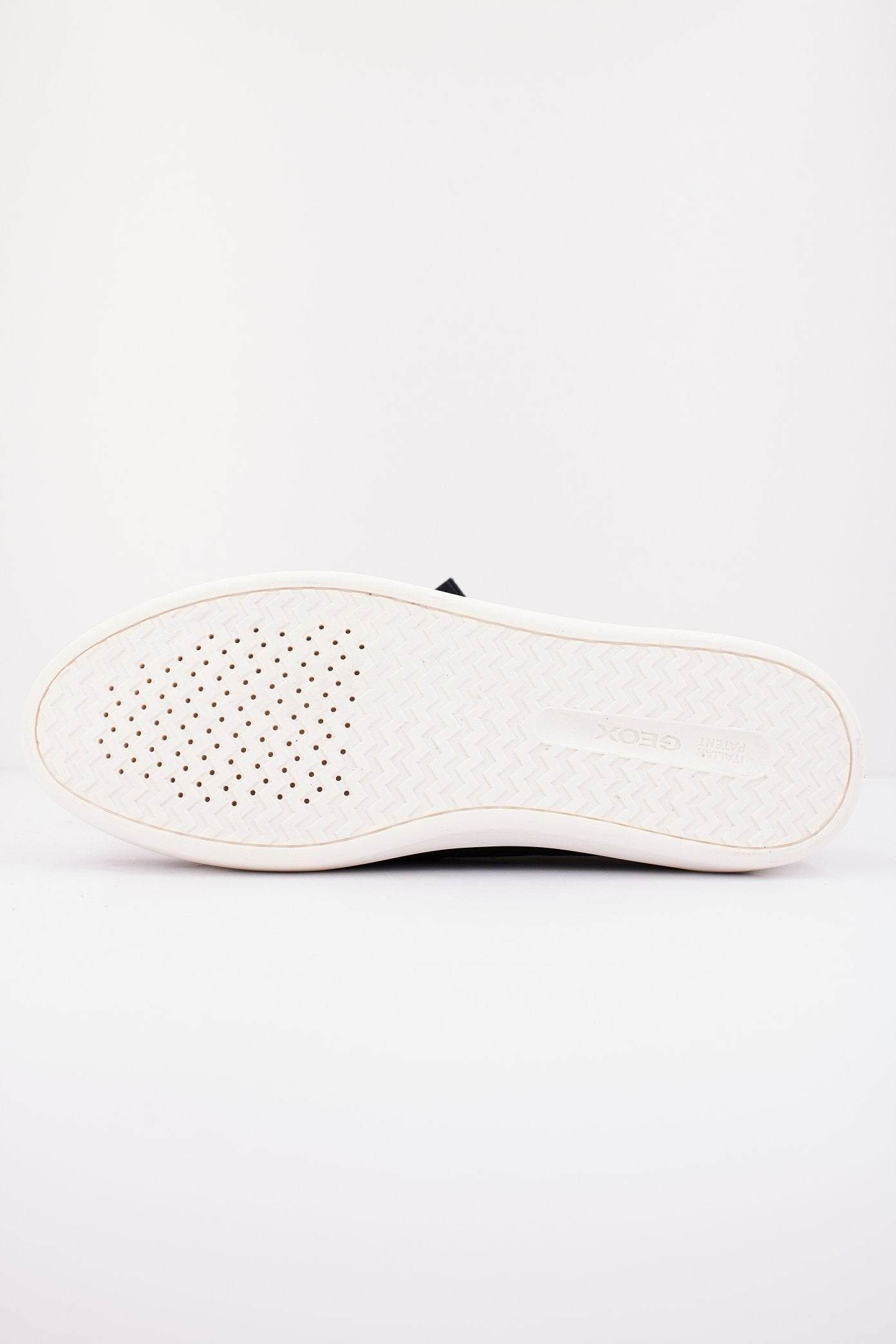 GEOX U AVOLA B en color C (4)