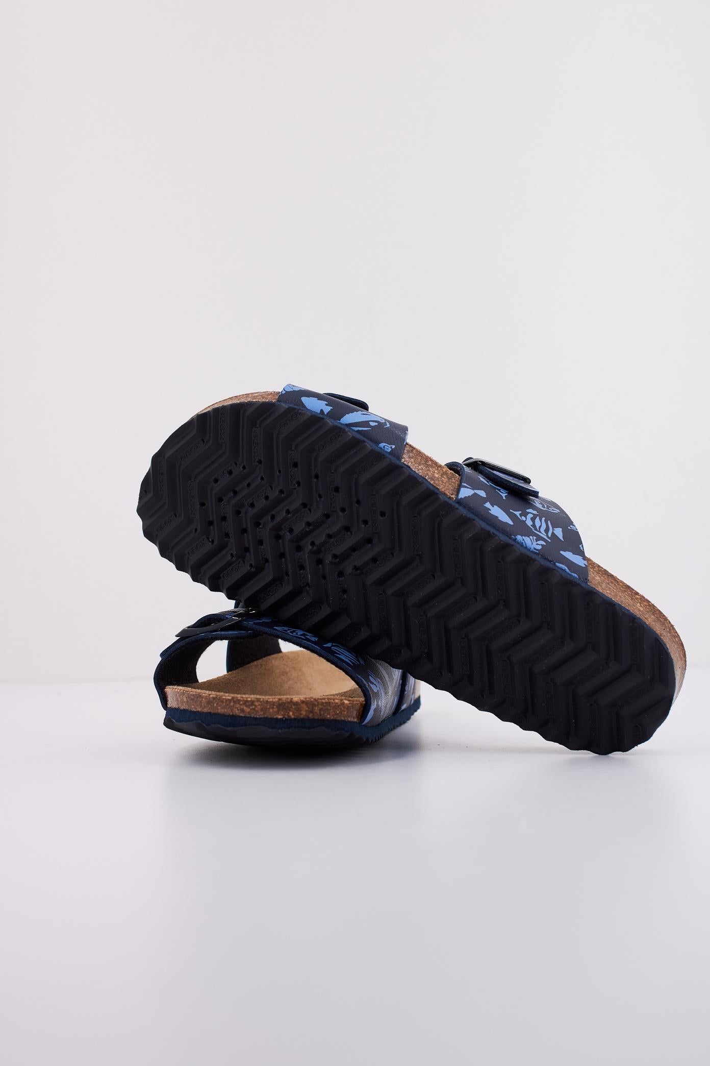 GEOX J GHITA BOY en color C (5)