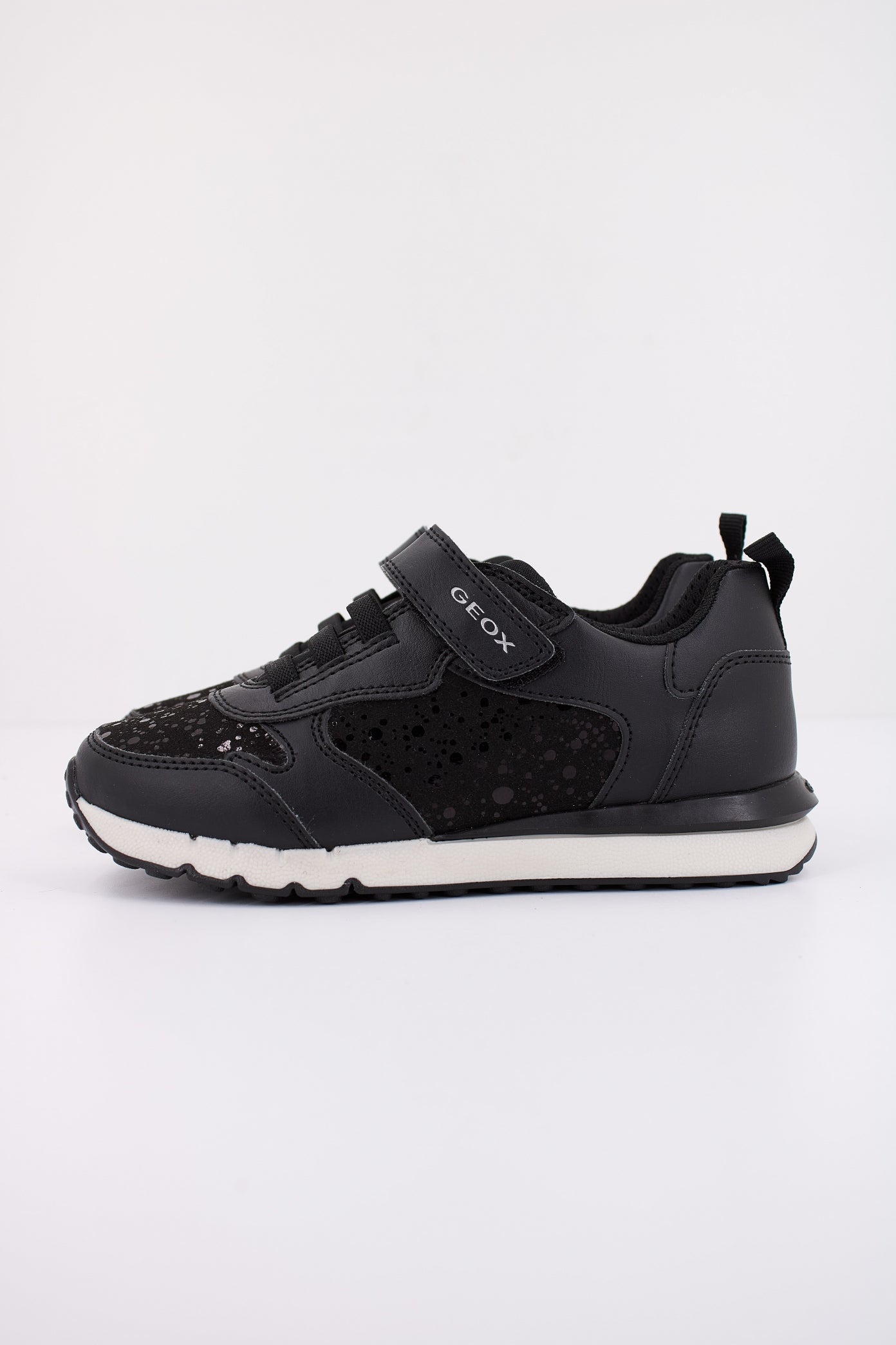 GEOX J FASTICS en color C (1)