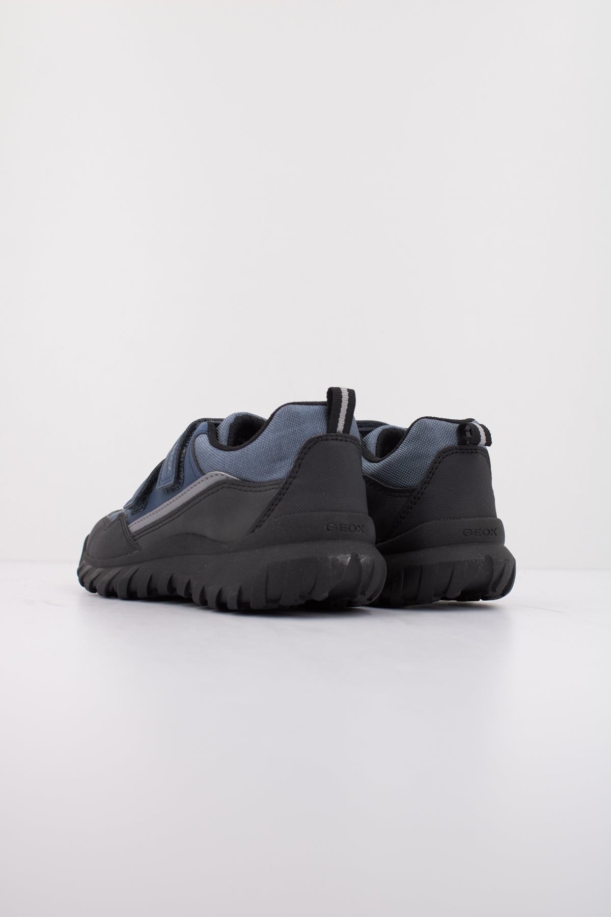 GEOX J SIMBYOS BOY en color CJB (4)