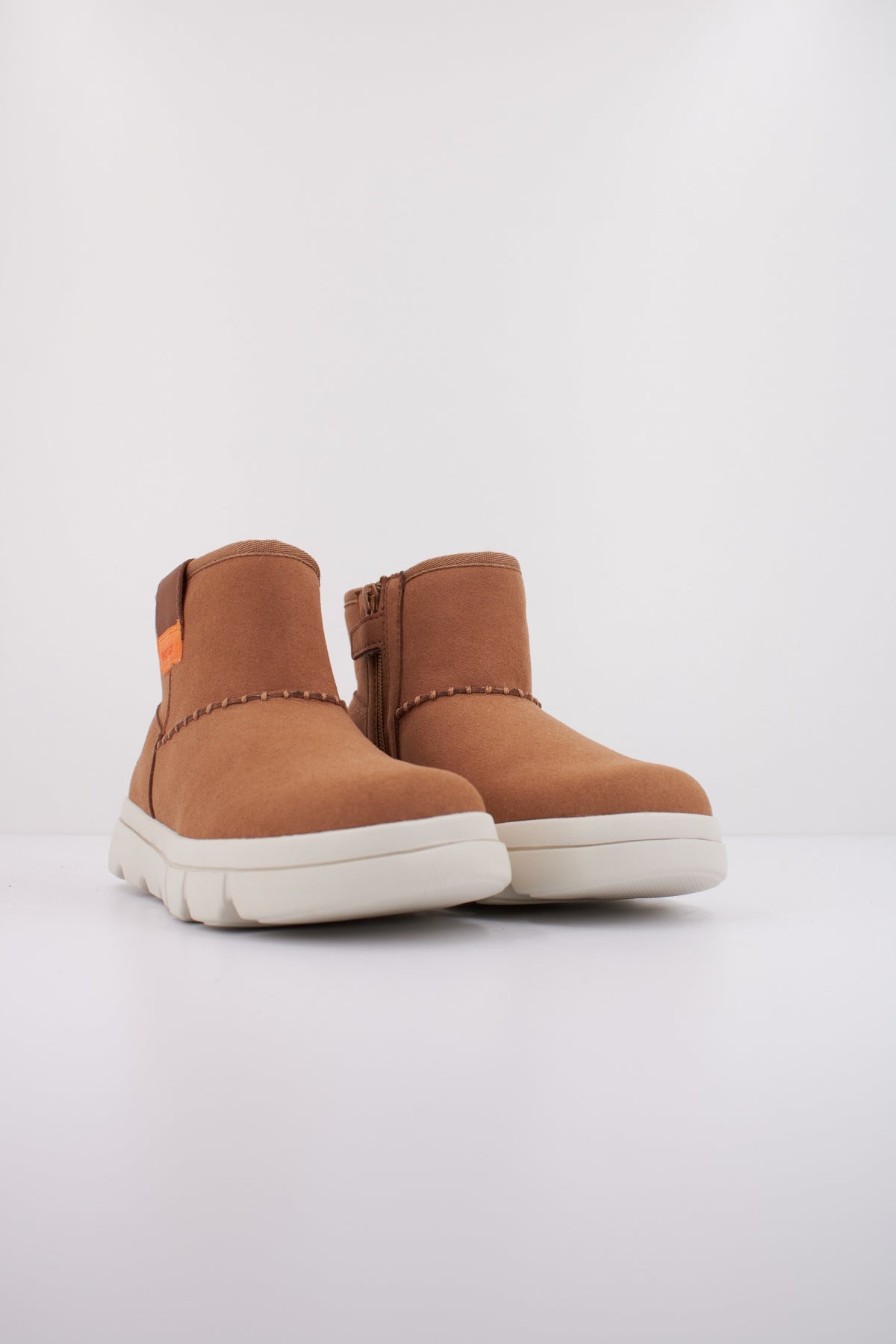 GEOX J WILLABOOM GIRL en color C (2)