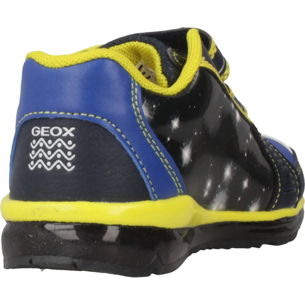 GEOX B TODO BOY en color C (3)