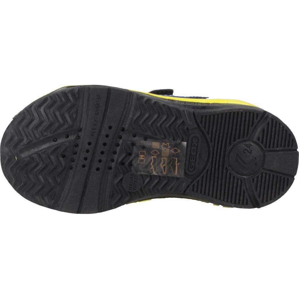 GEOX B TODO BOY en color C (7)