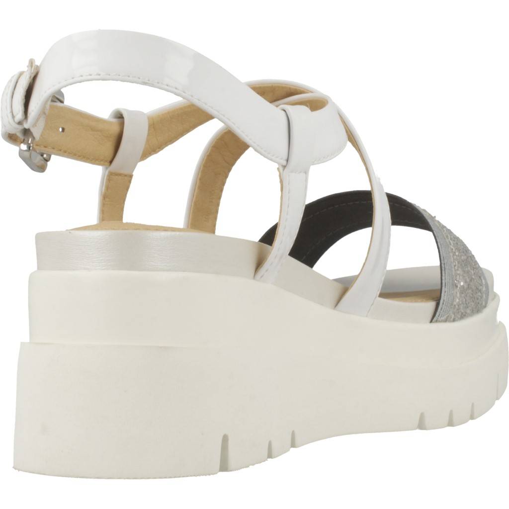 GEOX D RADWA D en color C (3)