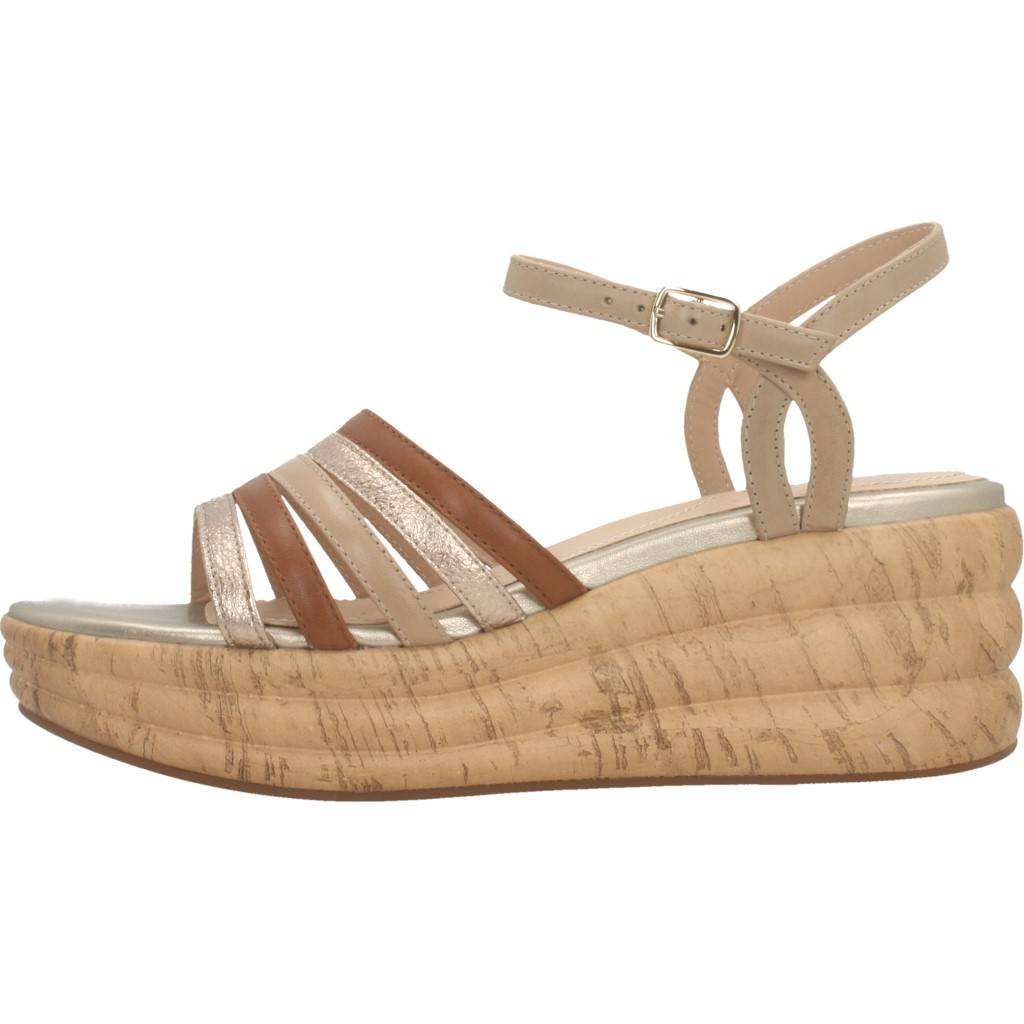 GEOX D PRIMULA SAND B en color CHN (2)