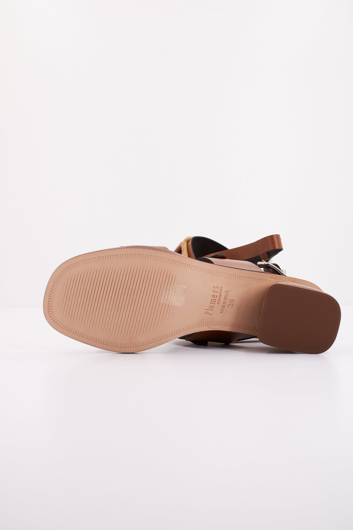 PLUMERS P en color CUERO (4)