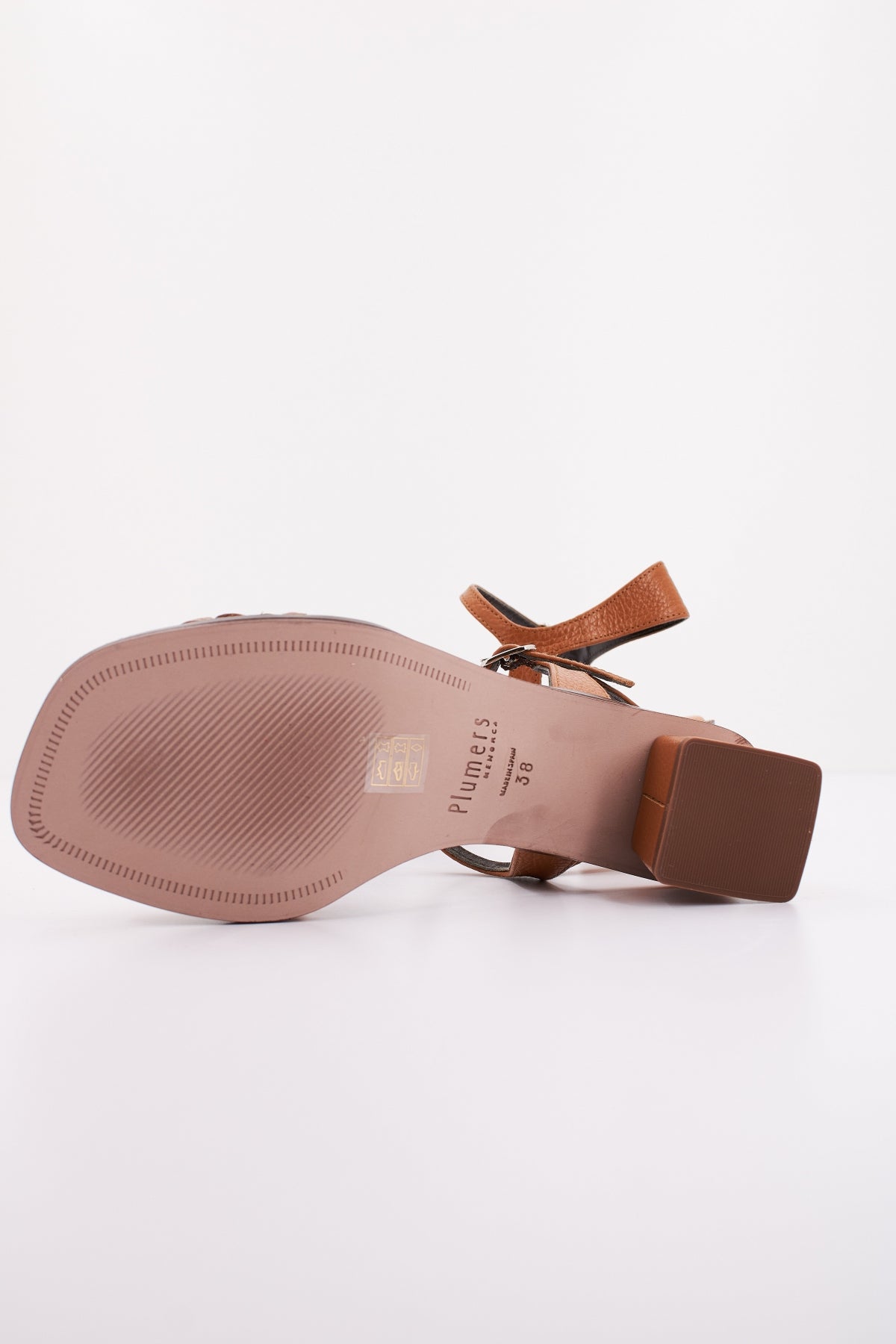 PLUMERS P en color CUERO (4)