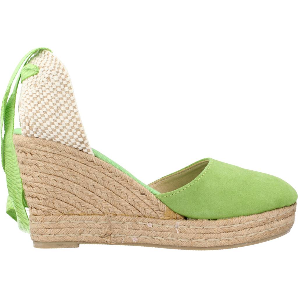CLARA DURAN VALENSERCD en color PISTACHO (4)