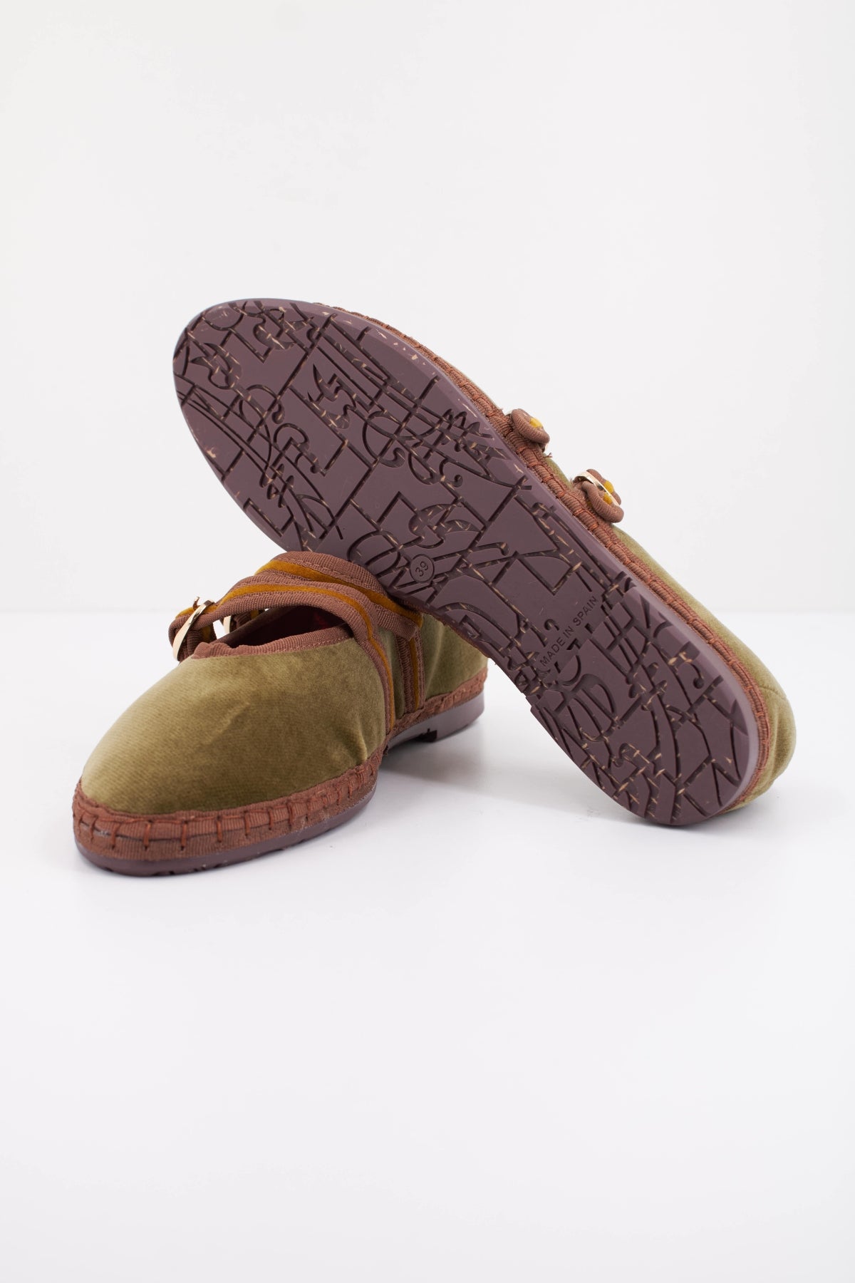 FLABELUS CLAIRE V en color MUSTARD (5)